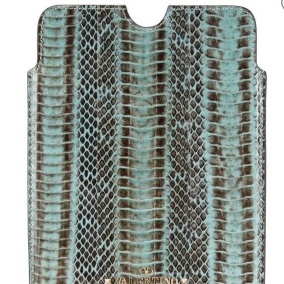 VALENTINO GARAVANI EMBOSSED LEATHER IPAD MINI CASE MINT